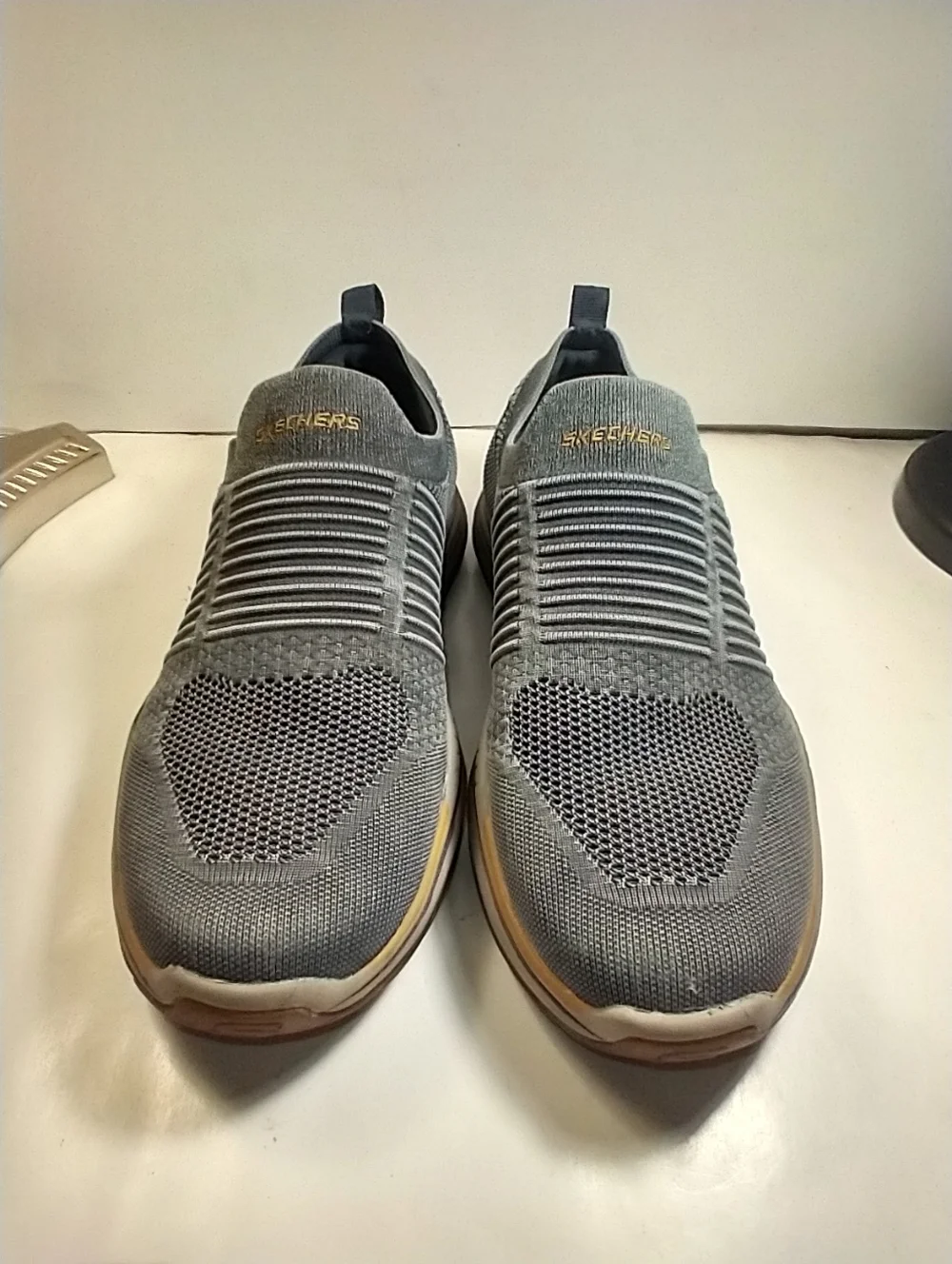 Skechers Expected 2.0 - Hersch Slip On Sneakers Shoes Men's sz 11.